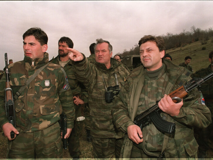 Ratko Mladić u Goraždu 1994. godine