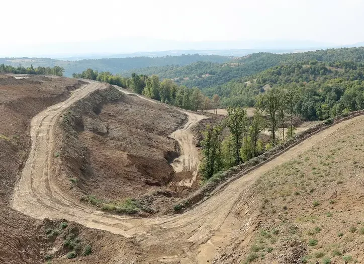 Malka Golaja kod Zaječara - razrovana zemlja tamo gde je nekad bila šuma