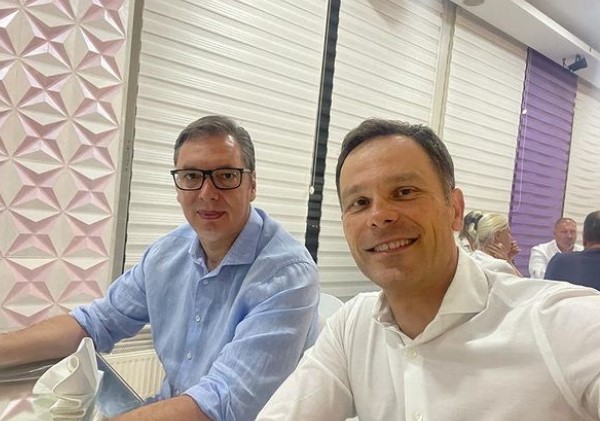Predsednik Srbije i ministar finansija