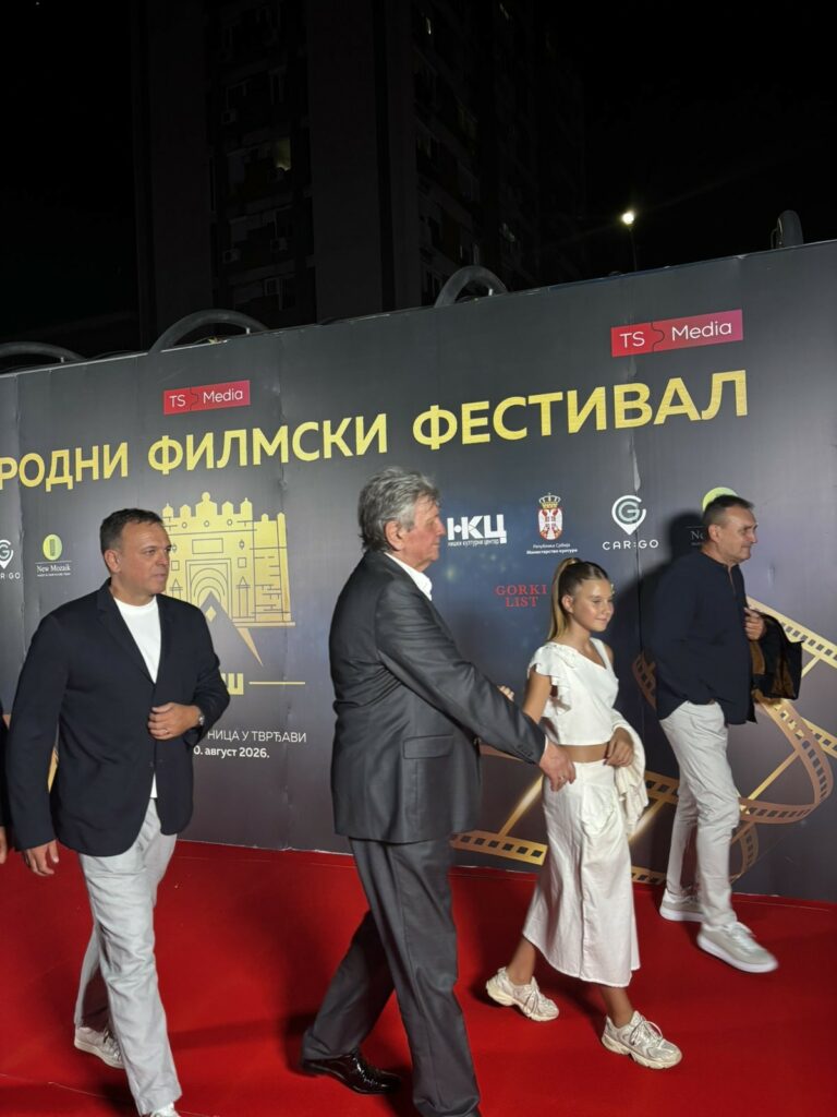Radoš Bajić ulazi na festival
