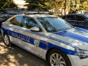 Policijski auto Škoda Oktavija
