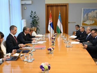 Predsednik Srbije Aleksandar Vučić u razgovoru s prvim potpredsednikom Senata Uzbekistana Sodikom Safojevim