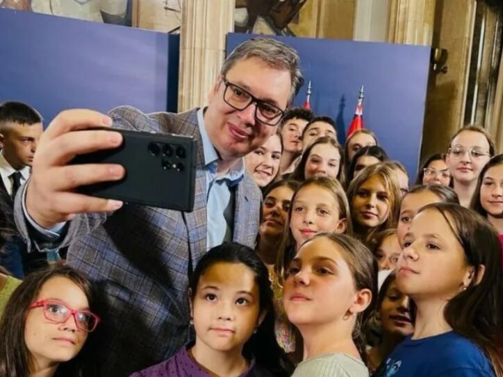 Vučić