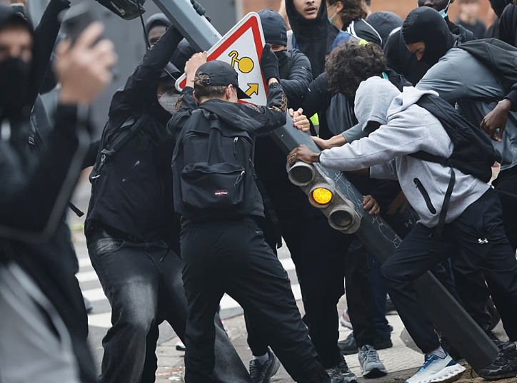 Protest u Parizu