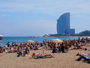 Plaža La Barseloneta