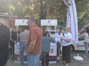SNS štand u Nišu