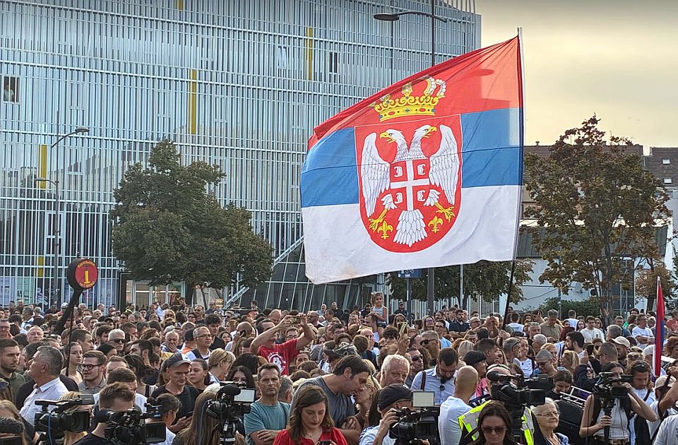 Početak studentske predizborne kampanje na skupu u Novom Sadu