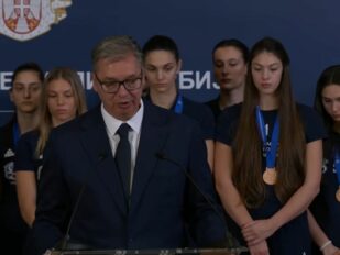 Odbojkašice na Vučićevom prijemu