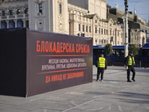 Crna kutija „Blokaderska Srbija” stigla na Trg republike