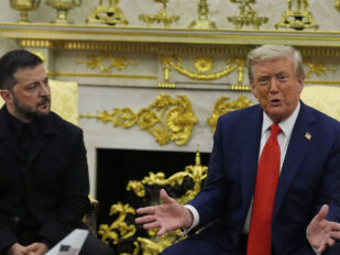 Volodimir Zelenski i Donald Tramp u Beloj kući