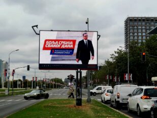 Bilbordi u predizbornoj kampanji Aleksandra Vučića