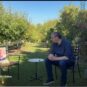 Aleksandar Vučić razgovara sa praznom stolicom